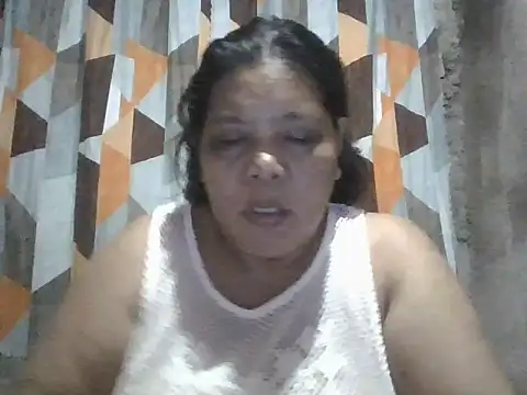 Snapshot of xxbernxxx chatting on June 3, 2026, 2:33 pm xxbernxxx online show from June 3, 2026, 2:33 pm