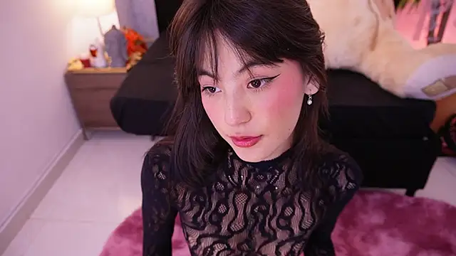 Snapshot of Aitana_Jhons chatting on October 26, 2025, 12:33 pm Aitana Jhons online show from October 26, 2025, 12:33 pm