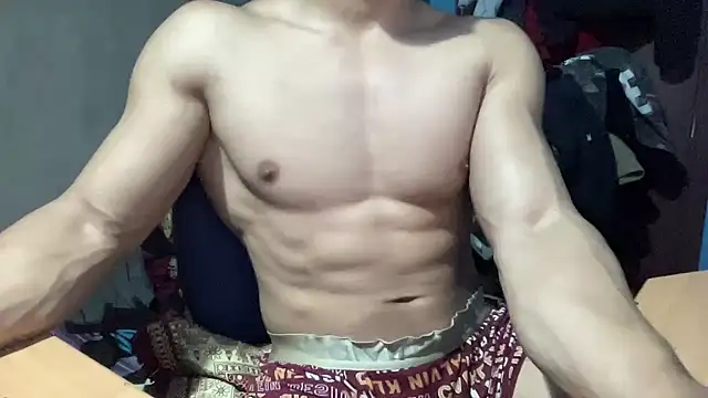 Snapshot of veilofstrength chatting on November 12, 2025, 6:52 pm veilofstrength online show from November 12, 2025, 6:52 pm