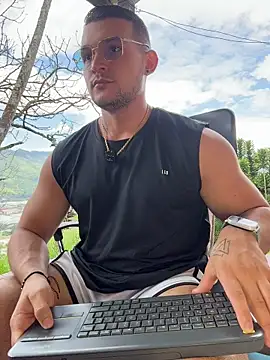Marco Vega online show from June 17, 2026, 3:13 pm