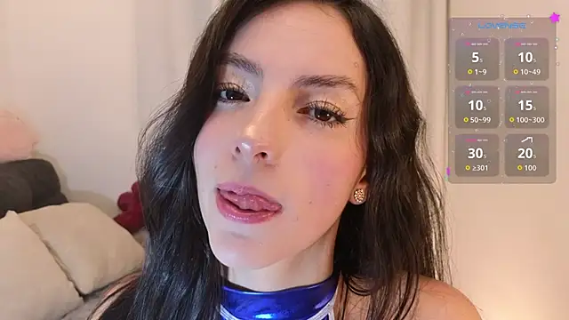 Snapshot of sarah_saenz_ chatting on June 18, 2026, 9:14 am sarah saenz online show from June 18, 2026, 9:14 am