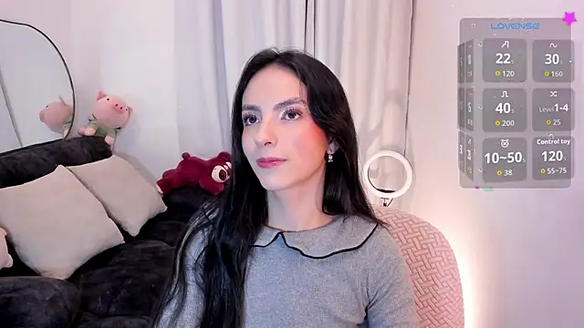 Snapshot of sarah_saenz_ chatting on July 31, 2026, 7:30 am sarah saenz online show from July 31, 2026, 7:30 am
