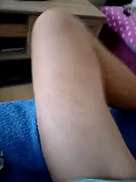 Snapshot of Micki2 chatting on September 14, 2025, 6:01 am Micki2 online show from September 14, 2025, 6:01 am