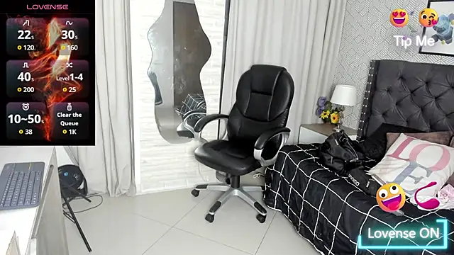 sweet  vanessa1 online show from September 9, 2025, 3:50 am