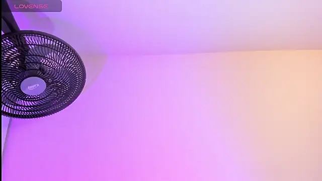 Snapshot of sweet__vanessa1 chatting on June 20, 2026, 2:36 am sweet vanessa1 online show from June 20, 2026, 2:36 am