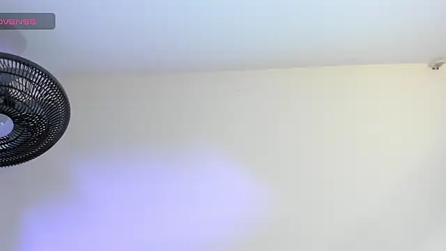 Snapshot of sweet__vanessa1 chatting on July 1, 2026, 1:18 am sweet vanessa1 online show from July 1, 2026, 1:18 am
