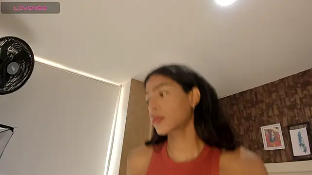 Snapshot of sweet__vanessa1 chatting on July 19, 2026, 7:28 pm sweet vanessa1 online show from July 19, 2026, 7:28 pm