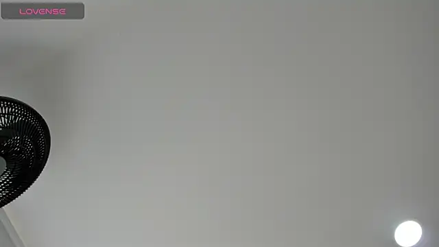 Snapshot of sweet__vanessa1 chatting on July 22, 2026, 7:16 pm sweet vanessa1 online show from July 22, 2026, 7:16 pm