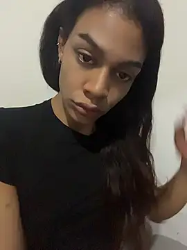 Snapshot of sweet__vanessa1 chatting on July 25, 2026, 8:45 am sweet vanessa1 online show from July 25, 2026, 8:45 am