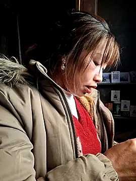 ngocngoc cute online show from February 10, 2026, 6:28 am