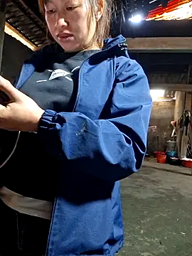 ngocngoc cute online show from March 11, 2026, 5:13 am