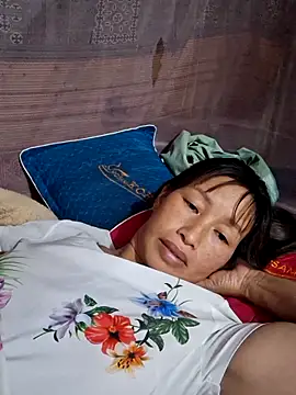 ngocngoc cute online show from June 12, 2026, 6:23 am