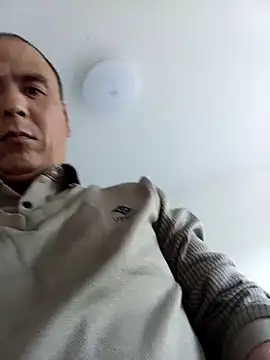 CWQ123 online show from October 20, 2025, 8:04 am