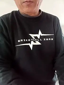 CWQ123 online show from November 5, 2025, 8:14 am