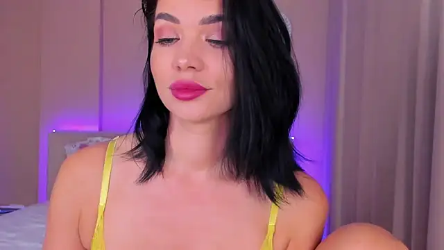 Emily Sheen online show from June 26, 2026, 4:28 am