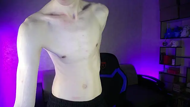 Snapshot of yes_cute_boy_ chatting on December 16, 2025, 7:41 pm yes cute boy online show from December 16, 2025, 7:41 pm