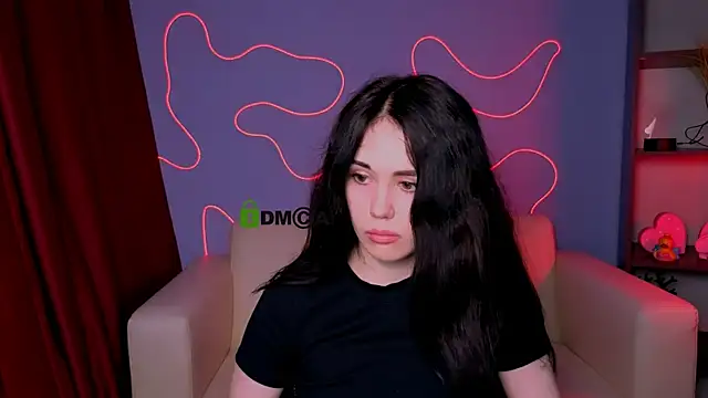 riley sanders online show from December 1, 2025, 8:25 pm