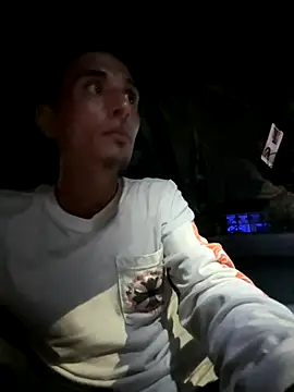 Snapshot of Cuban_4777 chatting on September 22, 2025, 3:08 am Cuban 4777 online show from September 22, 2025, 3:08 am