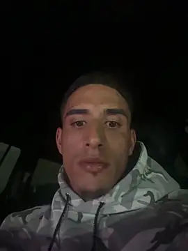 Snapshot of Cuban_4777 chatting on November 12, 2025, 5:52 am Cuban 4777 online show from November 12, 2025, 5:52 am