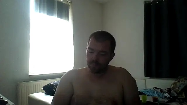 Snapshot of freak858 chatting on July 5, 2026, 3:41 pm freak858 online show from July 5, 2026, 3:41 pm
