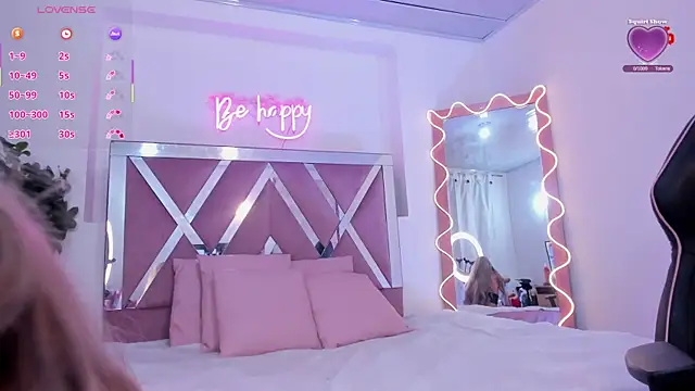 Snapshot of Shinedark_tay1 chatting on November 12, 2025, 2:56 am Shinedark tay1 online show from November 12, 2025, 2:56 am