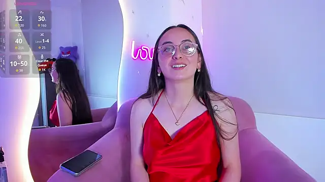 selene swee online show from September 11, 2025, 6:19 pm