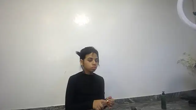 habdiela online show from September 30, 2025, 5:29 pm