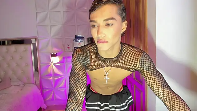 Snapshot of Wyatt_Rose chatting on November 30, 2025, 4:05 am Wyatt Rose online show from November 30, 2025, 4:05 am