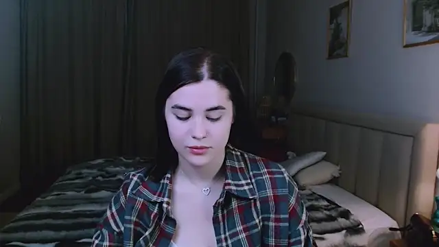 lil angel  online show from March 15, 2026, 3:12 am