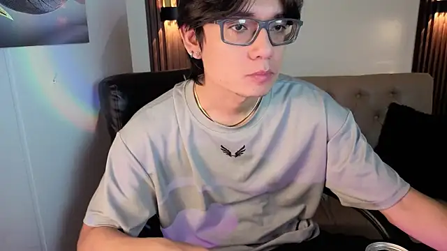 davoxer online show from July 30, 2026, 3:49 am
