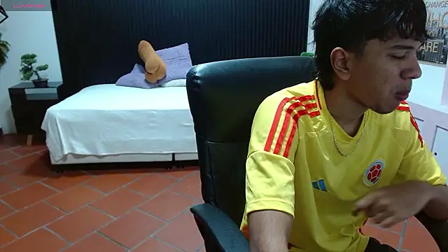 markbowie online show from February 8, 2026, 3:04 pm