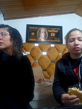 CATTALINAHOT online show from February 18, 2026, 4:52 am