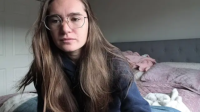 bambifarrina online show from October 16, 2025, 4:30 pm