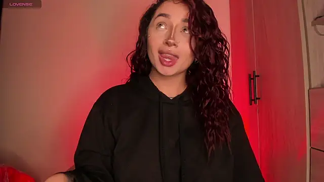 scarlett Collinss online show from February 20, 2026, 4:53 am