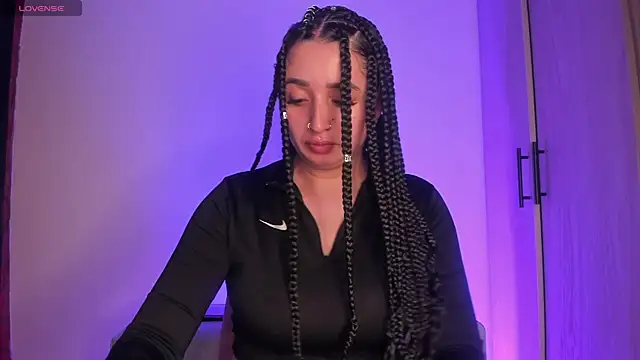 scarlett Collinss online show from June 3, 2026, 10:48 pm