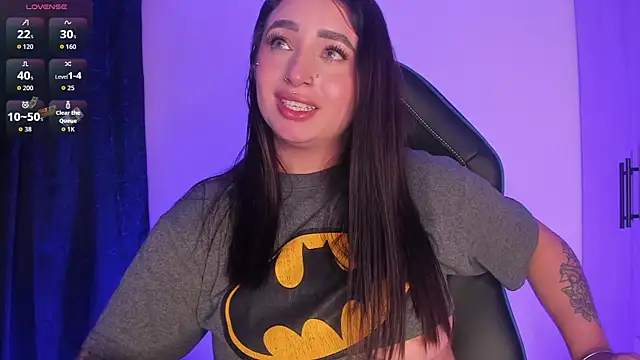 Snapshot of scarlett_Collinss chatting on July 23, 2026, 1:58 am scarlett Collinss online show from July 23, 2026, 1:58 am