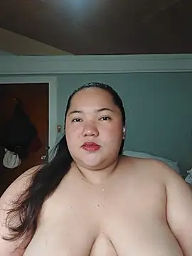 Snapshot of LianaCruzado chatting on June 4, 2026, 5:57 am LianaCruzado online show from June 4, 2026, 5:57 am