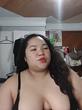 Snapshot of LianaCruzado chatting on June 14, 2026, 4:53 pm LianaCruzado online show from June 14, 2026, 4:53 pm
