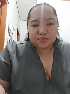 Snapshot of LianaCruzado chatting on June 16, 2026, 3:36 pm LianaCruzado online show from June 16, 2026, 3:36 pm