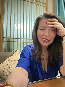 anna yngs online show from April 24, 2026, 8:17 am