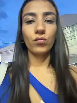 -juicy  online show from October 28, 2025, 10:45 pm