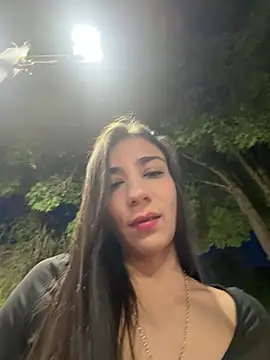 Snapshot of -juicy_ chatting on July 27, 2026, 11:45 pm -juicy online show from July 27, 2026, 11:45 pm