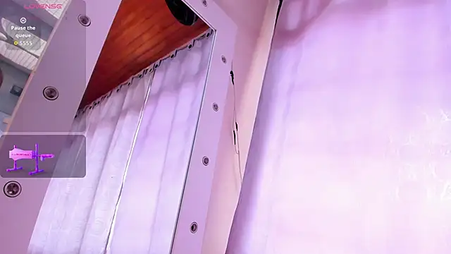 Lena Bdsm online show from November 27, 2025, 5:59 pm