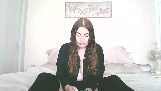 EllaKent online show from March 12, 2026, 3:29 pm