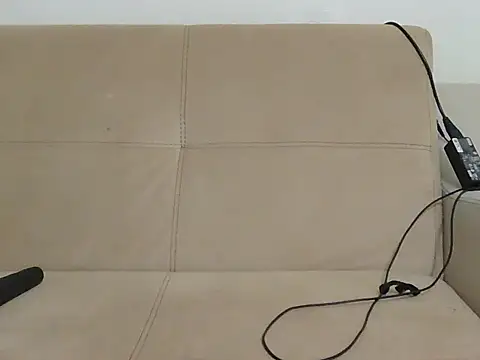 Snapshot of xateslix chatting on November 4, 2025, 10:20 pm xateslix online show from November 4, 2025, 10:20 pm