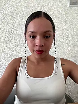 Yasmin777  online show from March 10, 2026, 6:46 pm