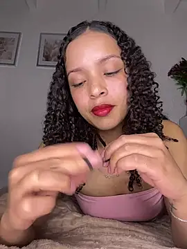 Yasmin777  online show from May 2, 2026, 3:44 am