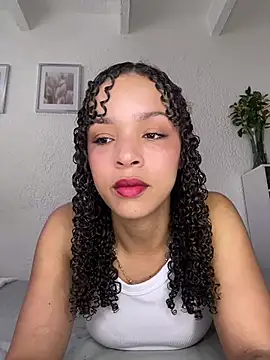 Snapshot of Yasmin777_ chatting on June 6, 2026, 5:06 pm Yasmin777 online show from June 6, 2026, 5:06 pm