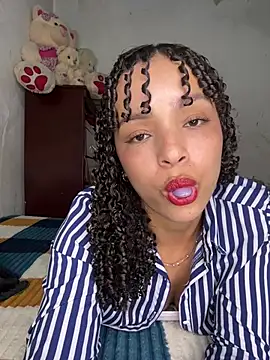 Yasmin777  online show from July 4, 2026, 12:28 am