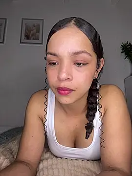 Yasmin777  online show from August 1, 2026, 12:43 am